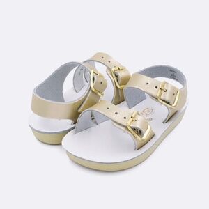 Salt water sandals size 1